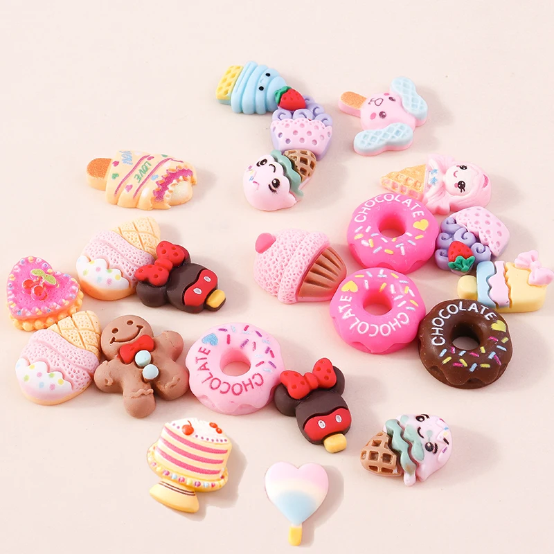 Görüntü /10-adet-mix-mini-sevimli-tatlı-gıda-tatlı-çörek_imgs/10022-6_uploads.jpeg