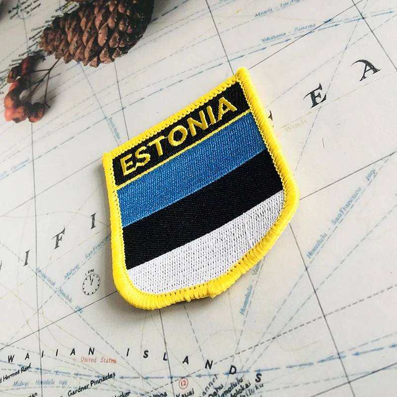 Görüntü /Estonya-ulusal-bayrak-nakış-yamaları-rozeti-kalkan_imgs/466203-6_uploads.jpeg