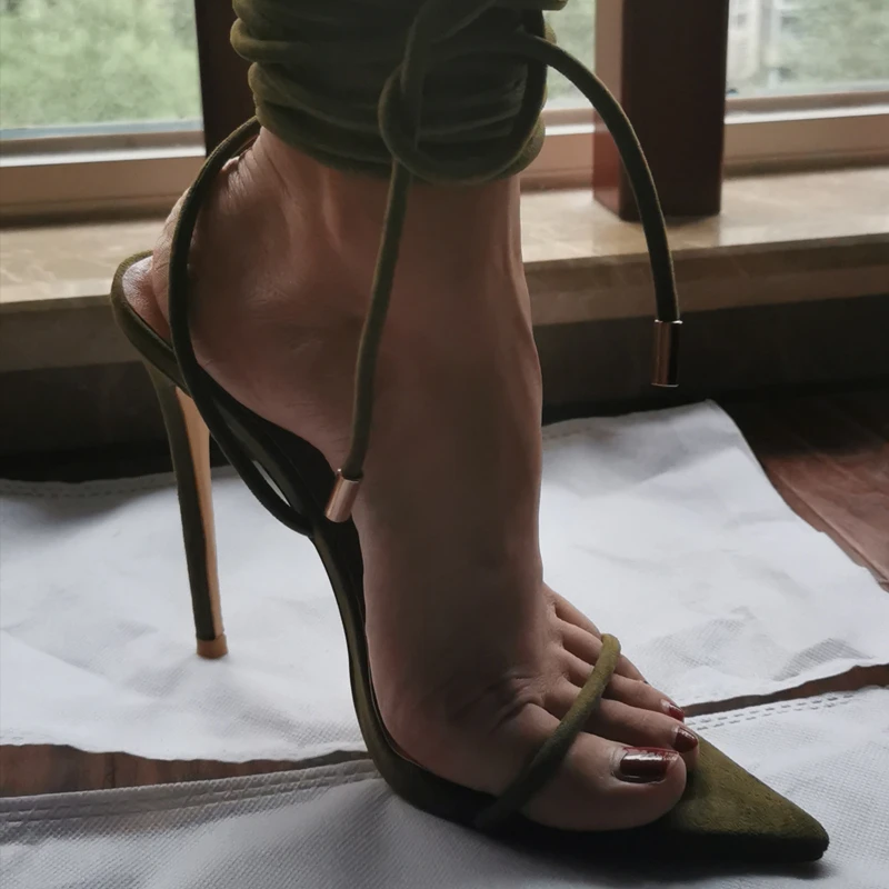 Görüntü /Mkkhou-moda-sandalet-kadın-2020-yaz-seksi-sivri-burun_imgs/66046-3_uploads.jpeg