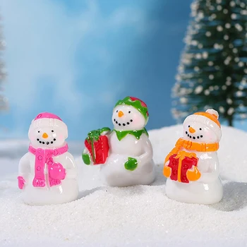 1 ADET Noel Sevimli Kardan Adam Süsler Noel Ağacı Mini Mikro Peyzaj Dekor Bahçe Pot Dekor ev Oyuncak Hediye Peri Heykelcik