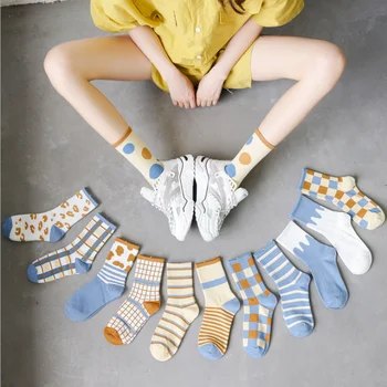 2021 Yeni kadın Çorap İngiliz Ekose çizgili çoraplar İlkbahar Yaz Rahat Patchwork Renk Retro Uzun Çorap Bayanlar Kaliteli