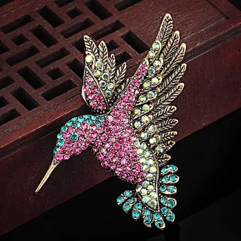 Kadınlar Vintage Broş aksesuarları Hummingbird Broş Pin Kristal Rhinestone hayvan figürlü mücevherat Konfeksiyon Aksesuar Güzel Şapkalar Bijoux