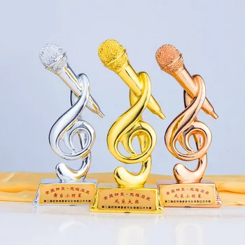 Altın Mikrofon Kupa İyi Ses Kupa Müzik Ödülü Kupa Kupa Mikrofon Şarkı Yarışması Müzik İyi Ses Ödülü Kupa