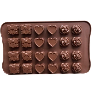 24 Delik Gül Kalp Hediye Kutusu Silikon Çikolata Kalıp Jöle Puding Buz Küpü Tepsi Sabun Şeker Tatlı Bakeware Dekorasyon Araçları