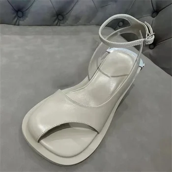 Yaz Yeni Metal Topuk Dekorasyon Burnu açık Yüksek Topuklu Sandalet Kadınlar İçin Ayak Bileği Toka Kayış Dar Bant Ayakkabı Sandalias Mujer