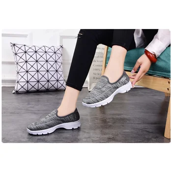 Kadın Vulkanize Ayakkabı 2021 Sonbahar Rahat Kız Ayakkabı Sneakers Moda Nefes Kadın Sneakers Annelik Yürüyüş Ayakkabısı X0023