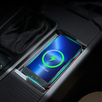 Araba QI kablosuz şarj cihazı kablosuz telefon şarj aleti şarj pedi plaka Volvo XC90 S90 V90 XC60 S60 V60 C60 2018 2019 2020 2021