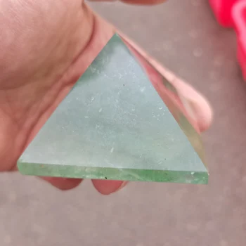 4 cm doğal kaya yeşil florit kuvars kristal aura piramit tedavi