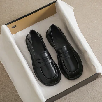 Siyah deri Ayakkabı 2022 yeni rahat yuvarlak başlı kadın ayakkabısı 123