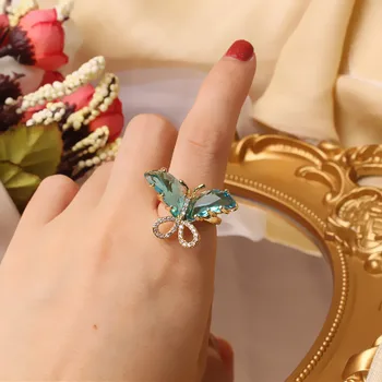 Kore yeni tasarım moda takı zarif bakır kakma zirkon açılış ayarlanabilir kristal kelebek kadın parlak balo yüzük