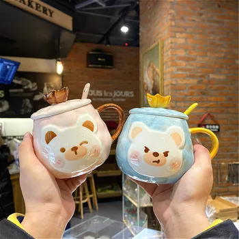 Komik karikatür ayı kapaklı kupa Büyük Kapasiteli Hayvan Kupalar yaratıcı Drinkware Kahve çay fincanları Yenilik Hediyeler süt kupası