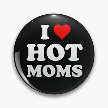 Seviyorum Sıcak Anneler Kalp Mılf Sevgilisi Özelleştirilebilir Yumuşak Düğme Pin Moda Sevimli Sevgilisi Rozeti Takı Broş Yaka Karikatür Hediye Şapka